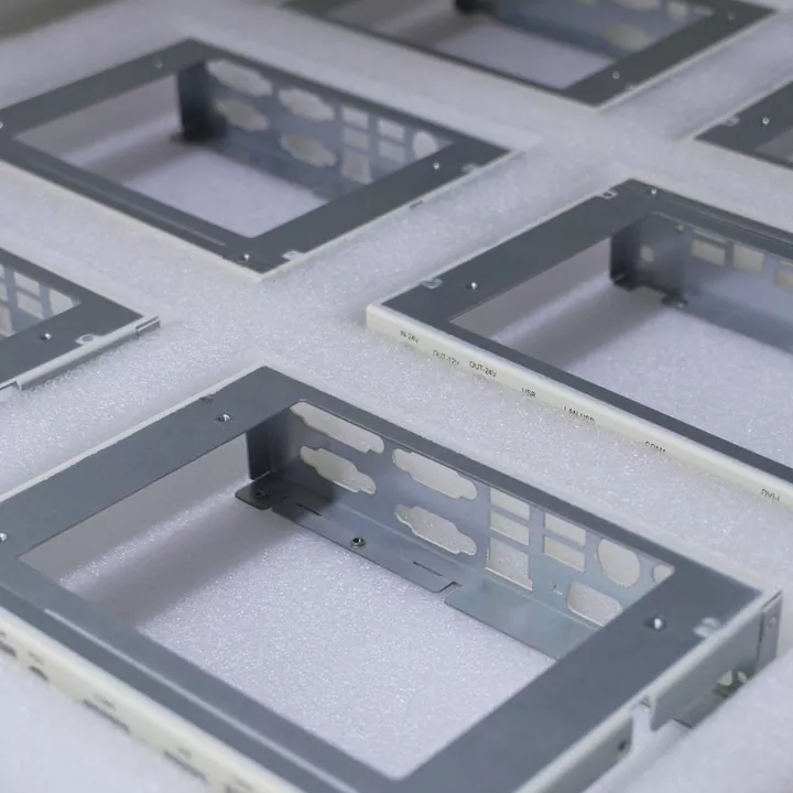 サーバー シート メタルは、最新のデータ センターのパフォーマンスと耐久性をどのように向上させるのでしょうか?