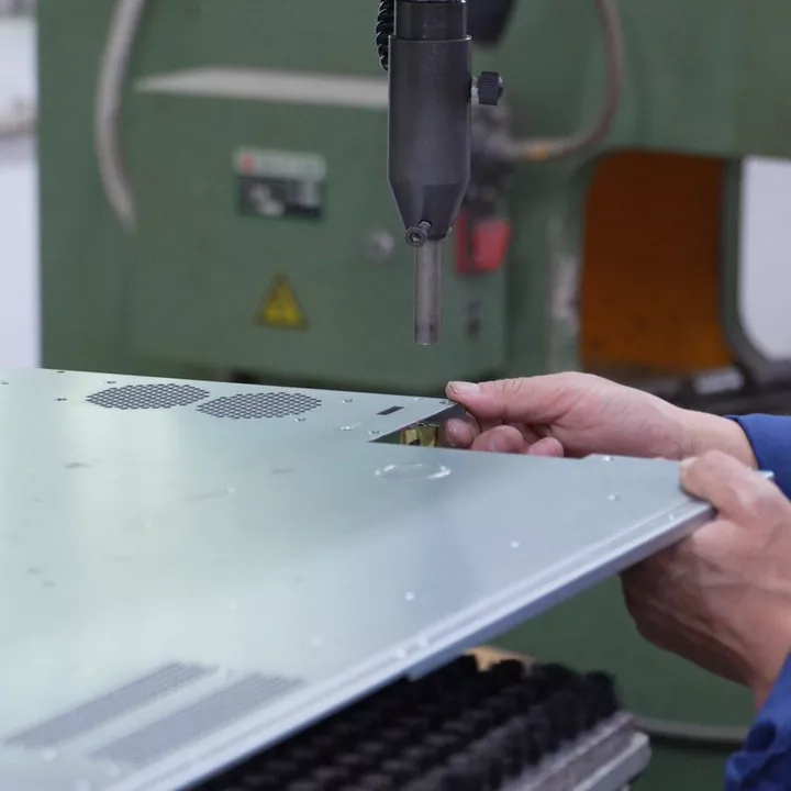 Anti Vibration LCD Screen Sheet Metal For Vehicles